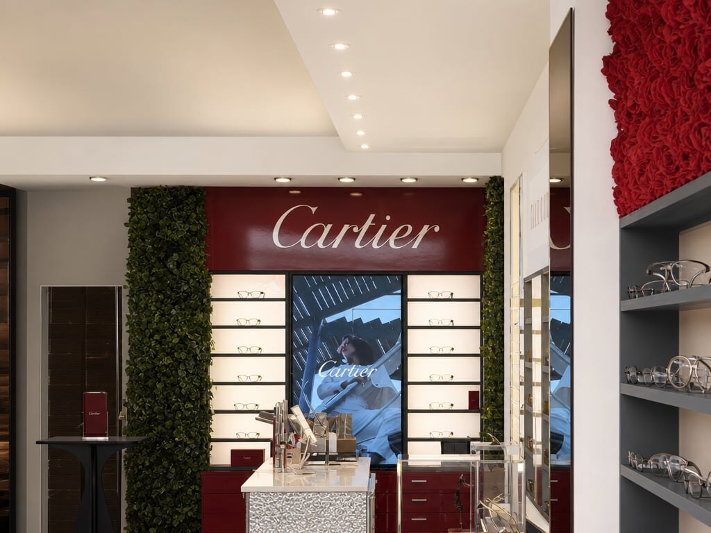Inside the Giornalfoto boutique — the Cartier corner